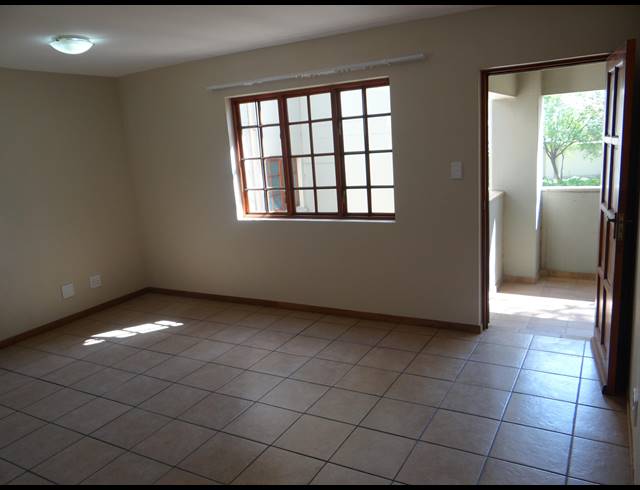 2 BEDROOM APARTMENT TO LET IN FAERIE GLEN